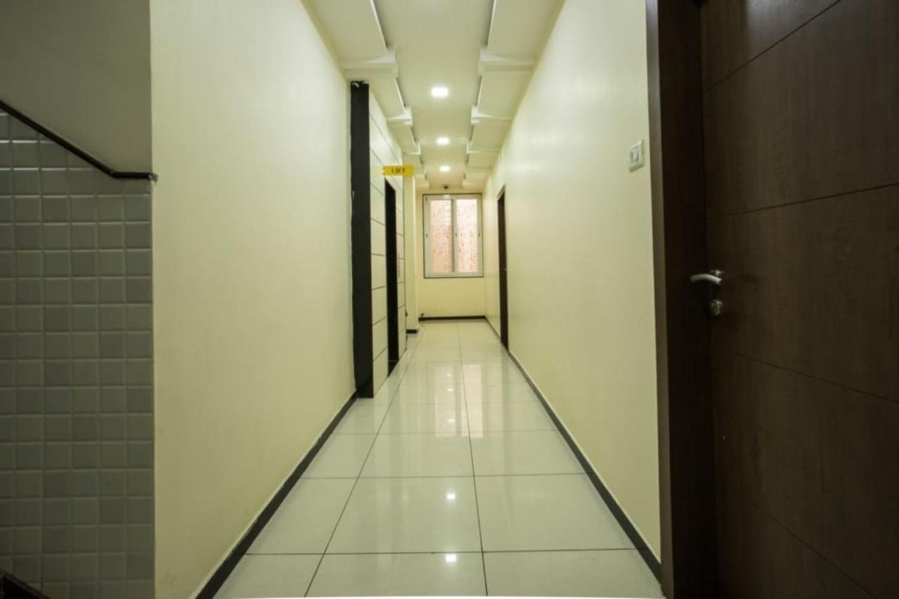 Hotel Satyug Удджайн Экстерьер фото