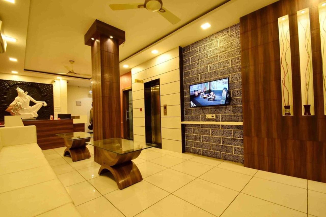 Hotel Satyug Удджайн Экстерьер фото