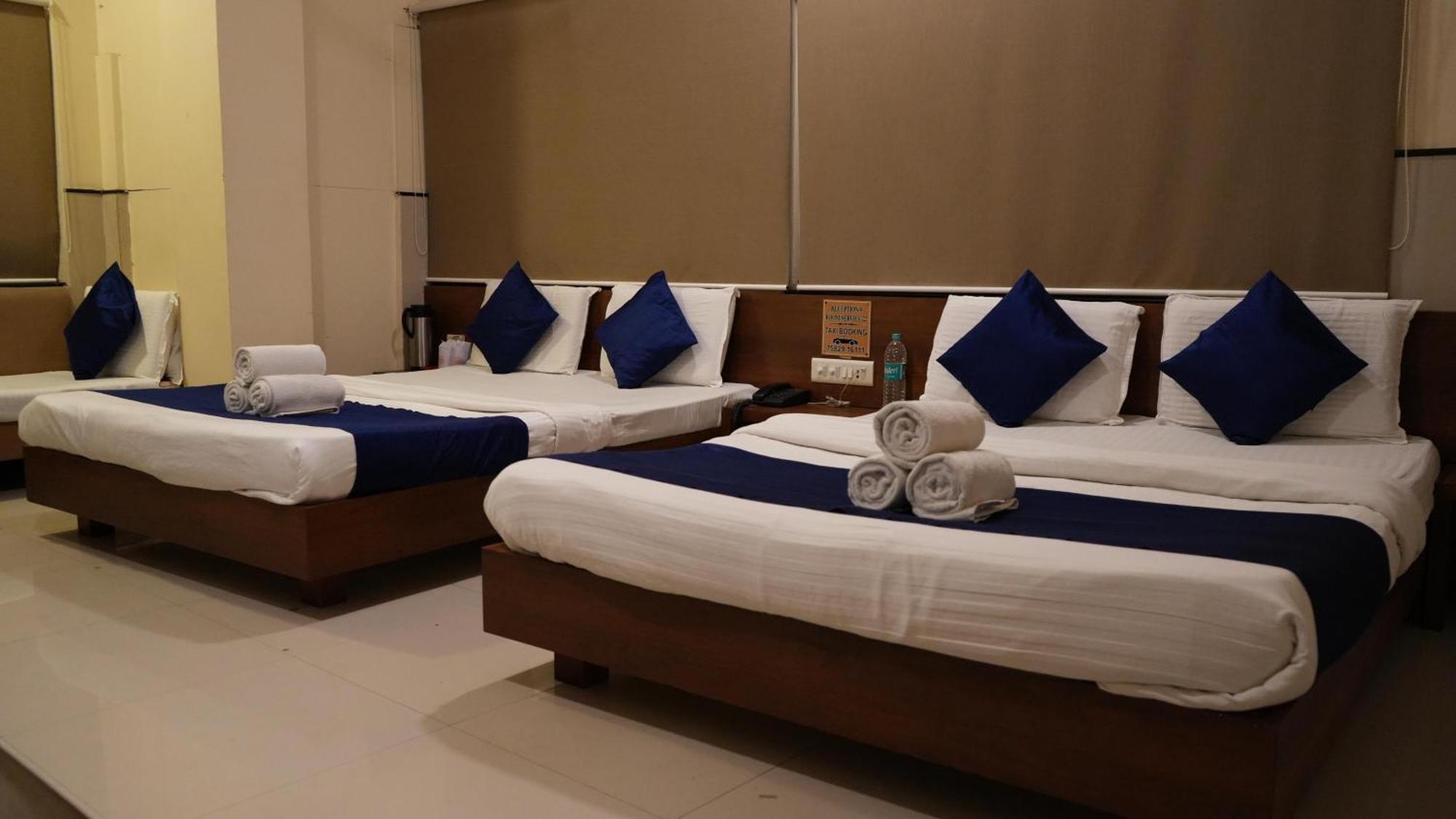 Hotel Satyug Удджайн Экстерьер фото